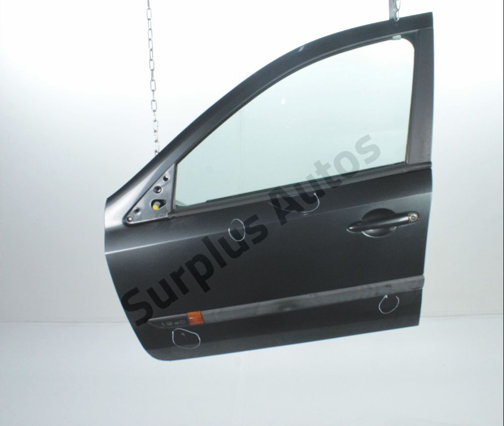 Porte avant gauche
