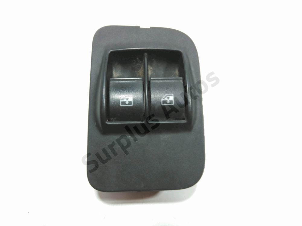 Commande lève-vitre avant gauche