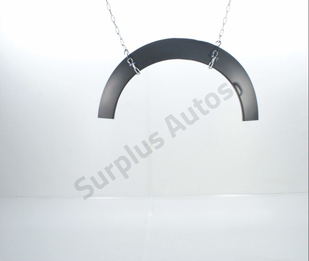 Elargisseur d'aile arrière gauche