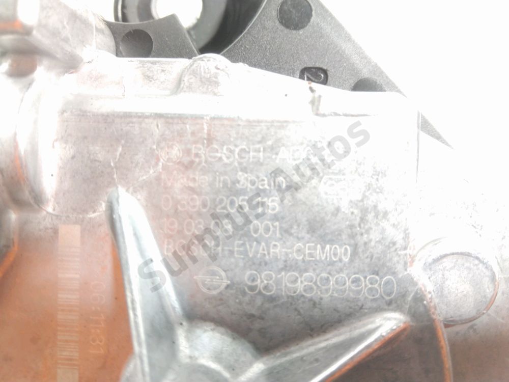 Moteur d'essuie glace arrière