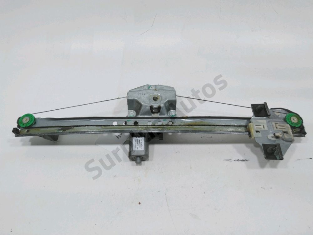 Lève-vitre électrique avant droit