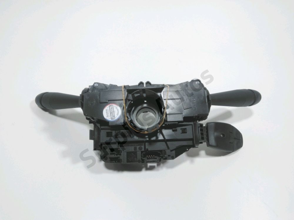 Commande sous-volant