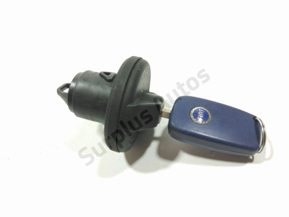 Bouchon de réservoir à carburant