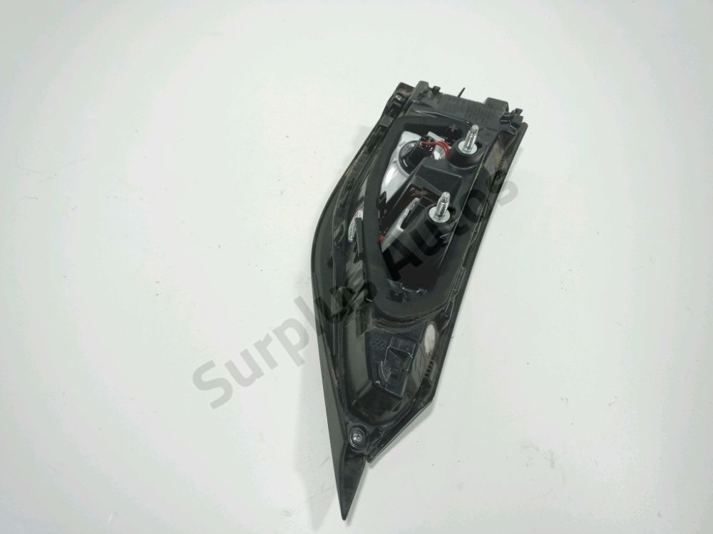 Feu arrière intérieur droit