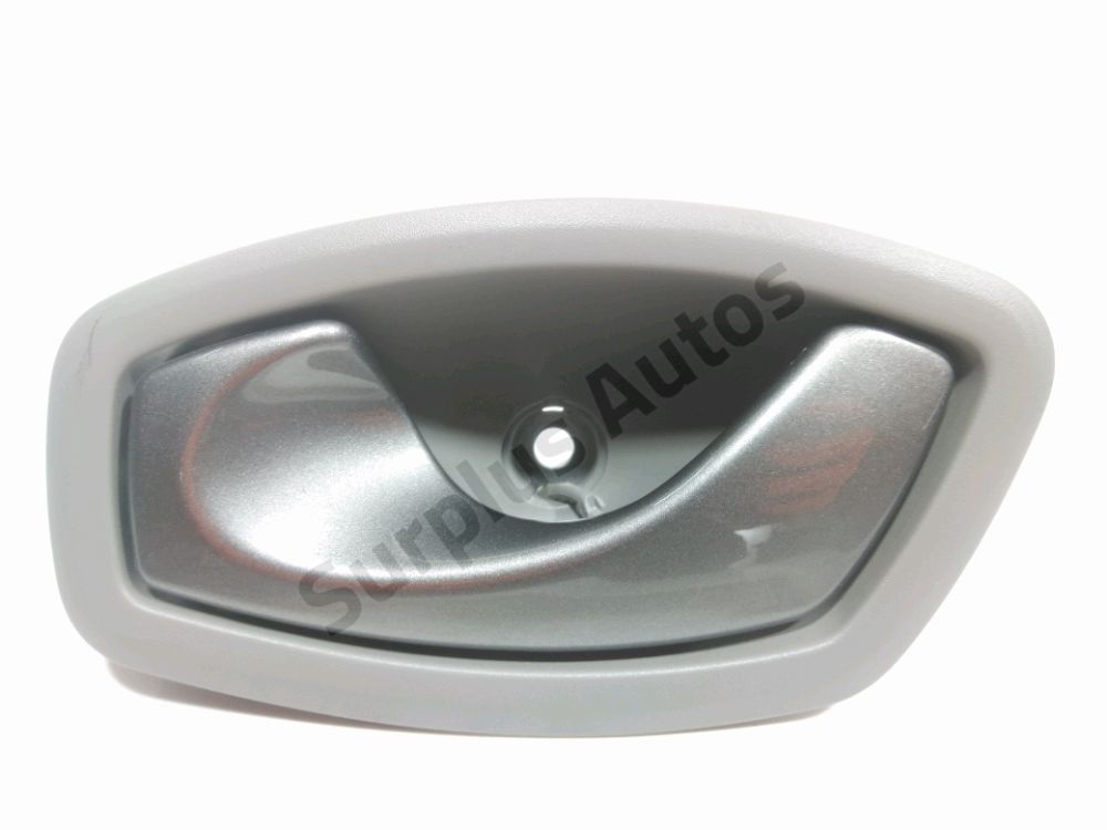 Poignee interieure porte arriere gauche