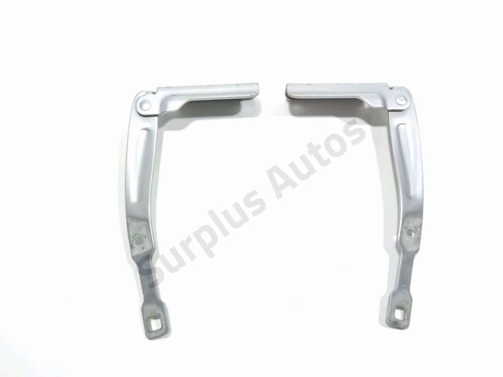 Jeu de charnieres de capot