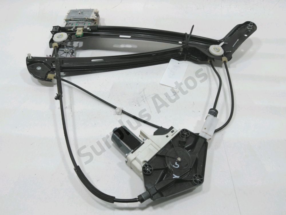 Lève-vitre électrique avant gauche