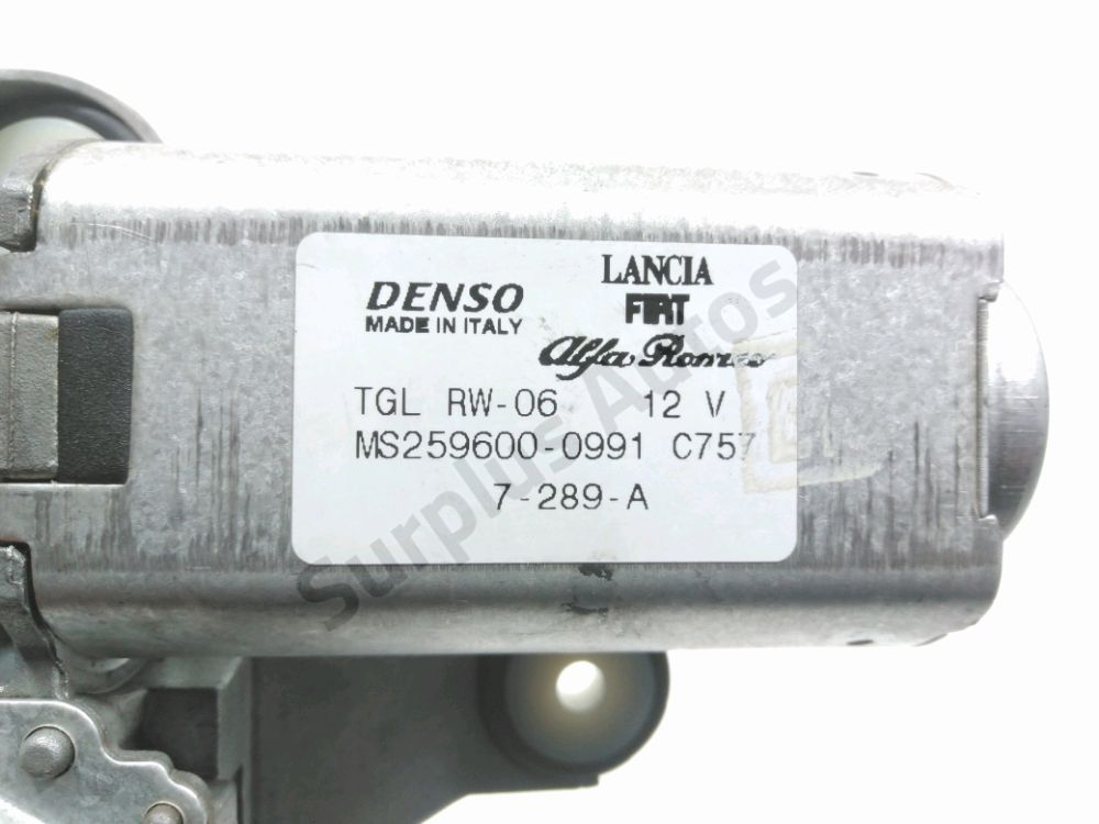 Moteur d'essuie glace arrière