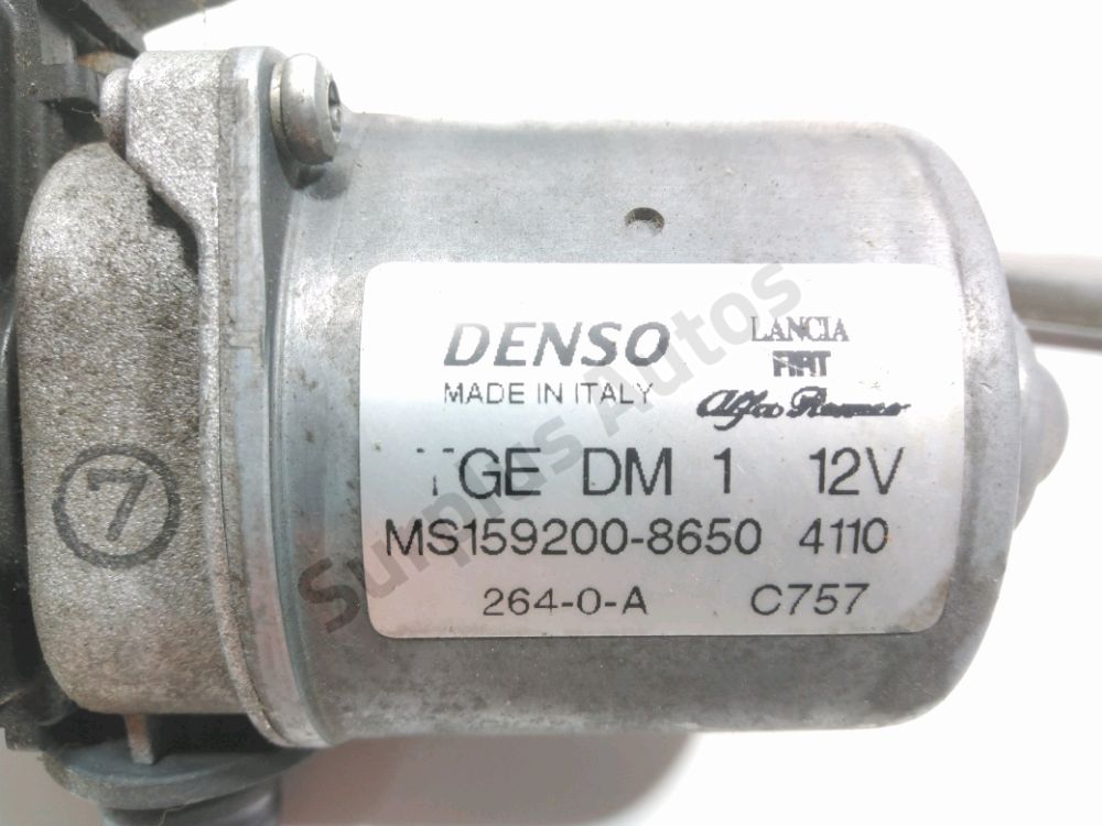Mécanisme + moteur d'essuie glace avant