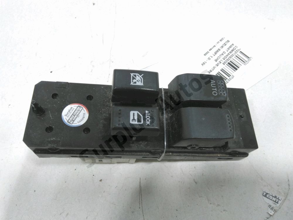 Commande lève-vitre avant gauche