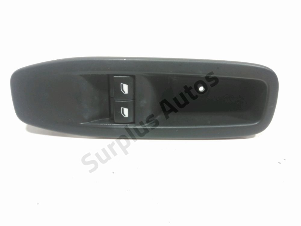 Commande lève-vitre avant gauche