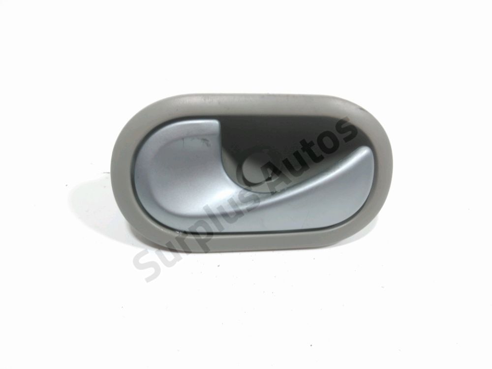 Poignée intérieure porte avant gauche