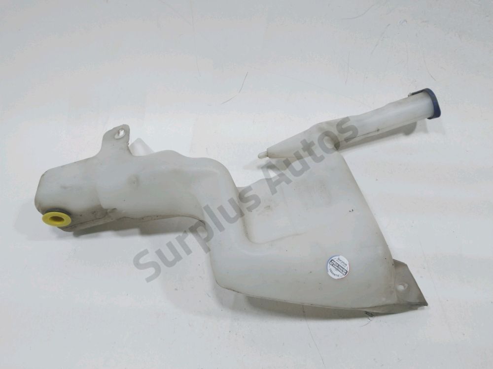 Réservoir de lave glace avant