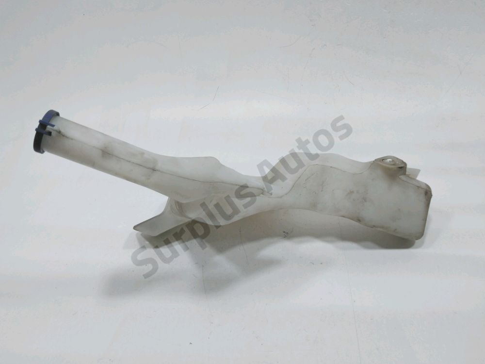 Réservoir de lave glace avant