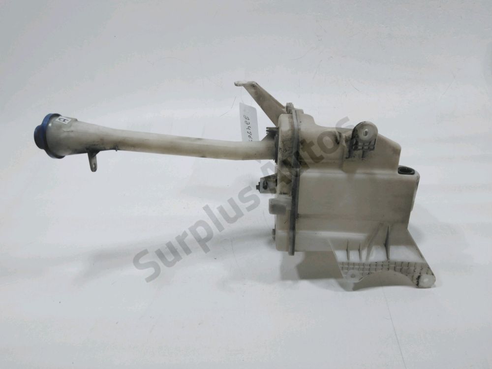 Réservoir de lave glace avant