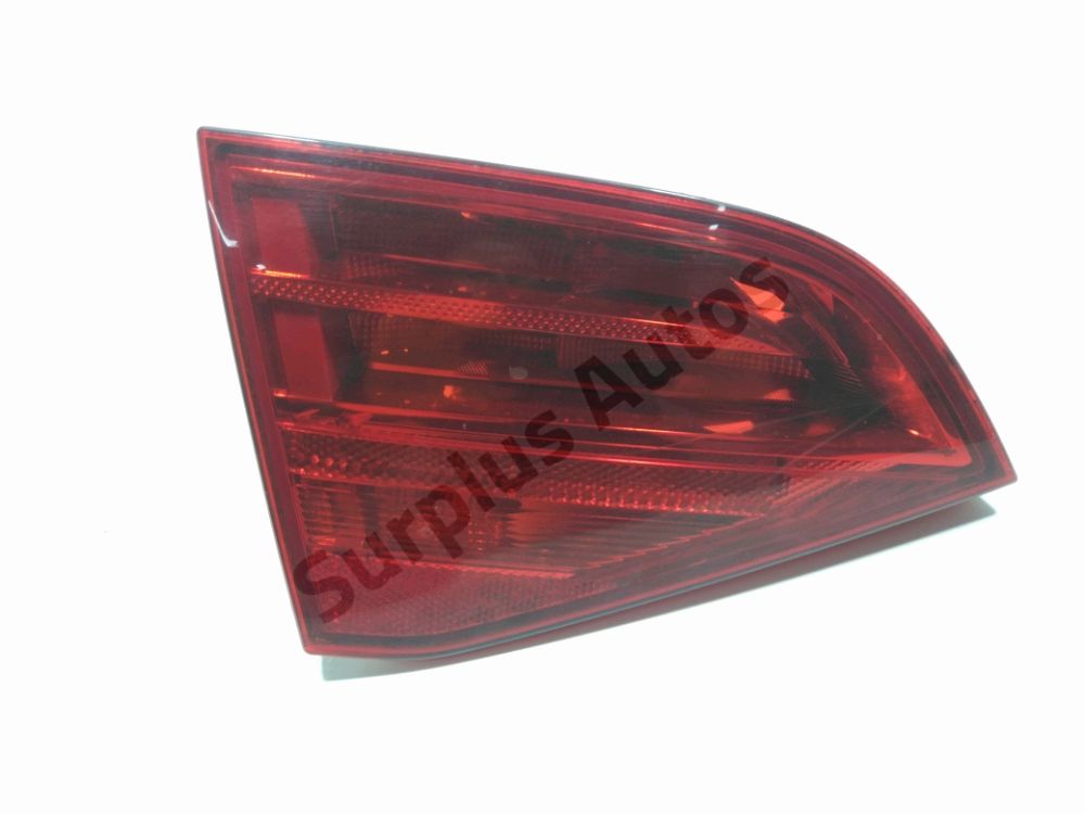 Feu arriere interieur gauche