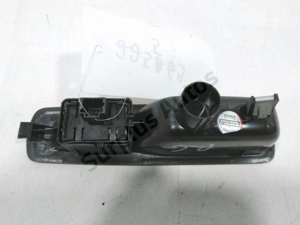 Commande lève-vitre arrière gauche