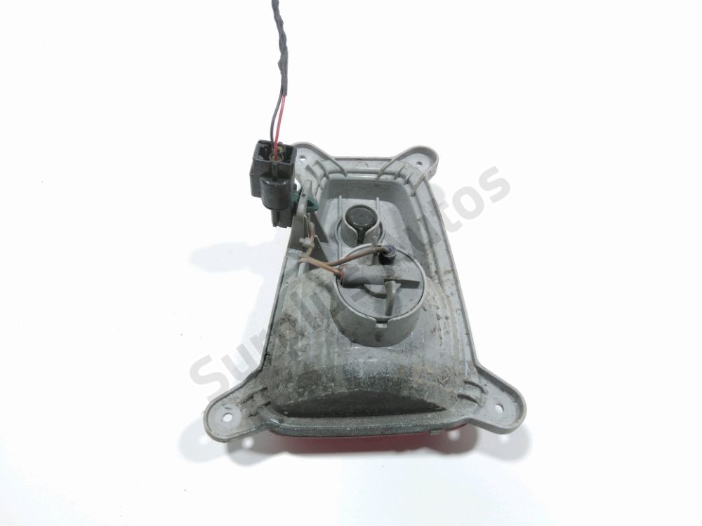 Feu de brouillard arrière gauche