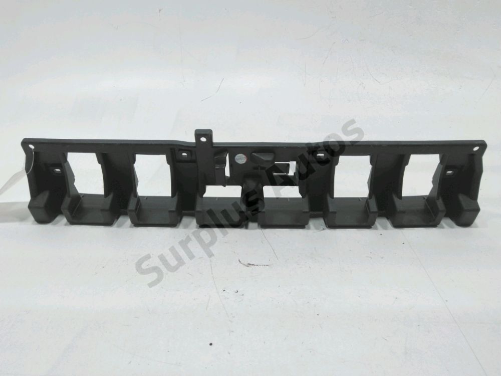 Support central de pare-choc arrière