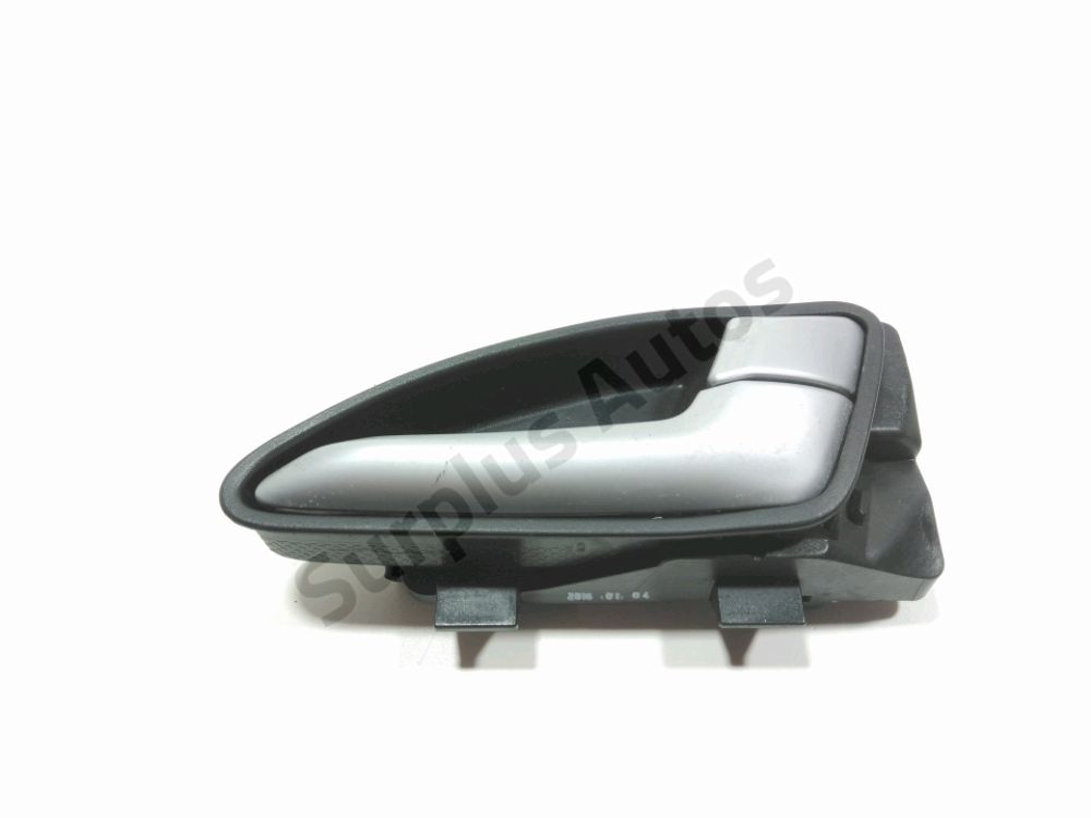 Poignée intérieure porte avant droite