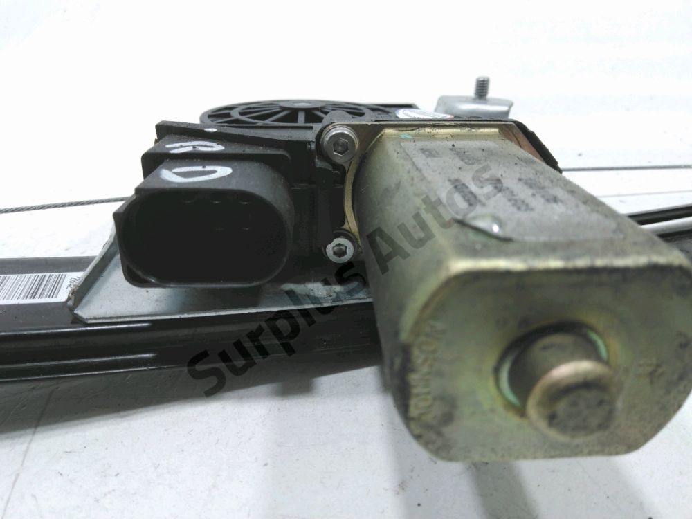 Lève-vitre électrique arrière droit