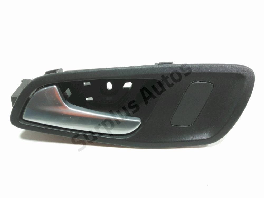 Poignée intérieure porte avant gauche