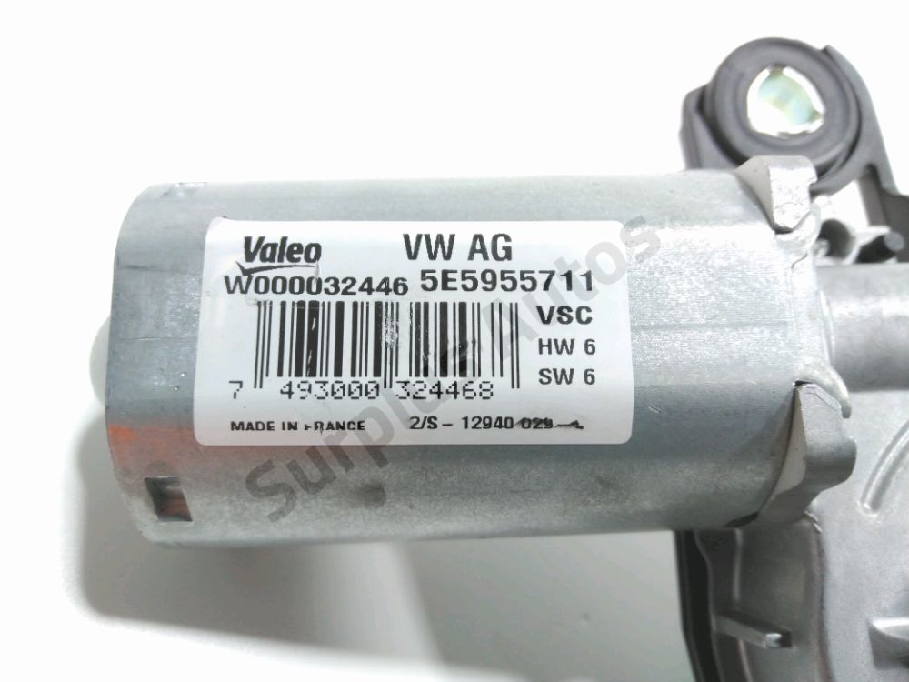 Moteur d'essuie glace arrière