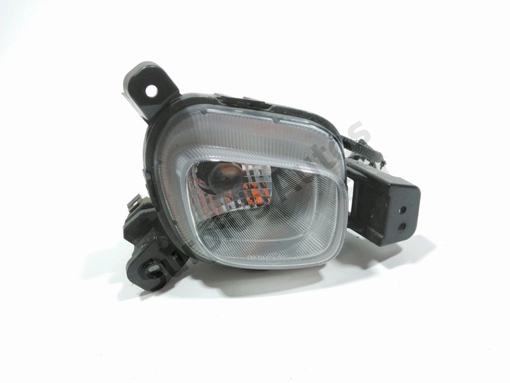 Feu diurne avant droit