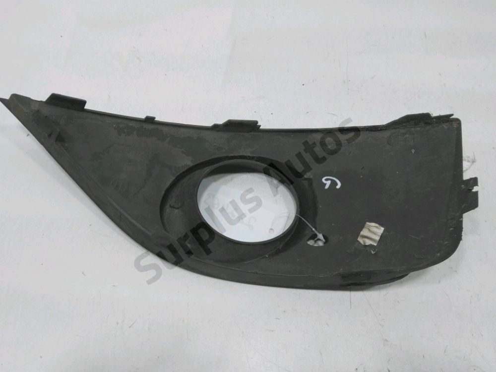 Grille de calandre gauche