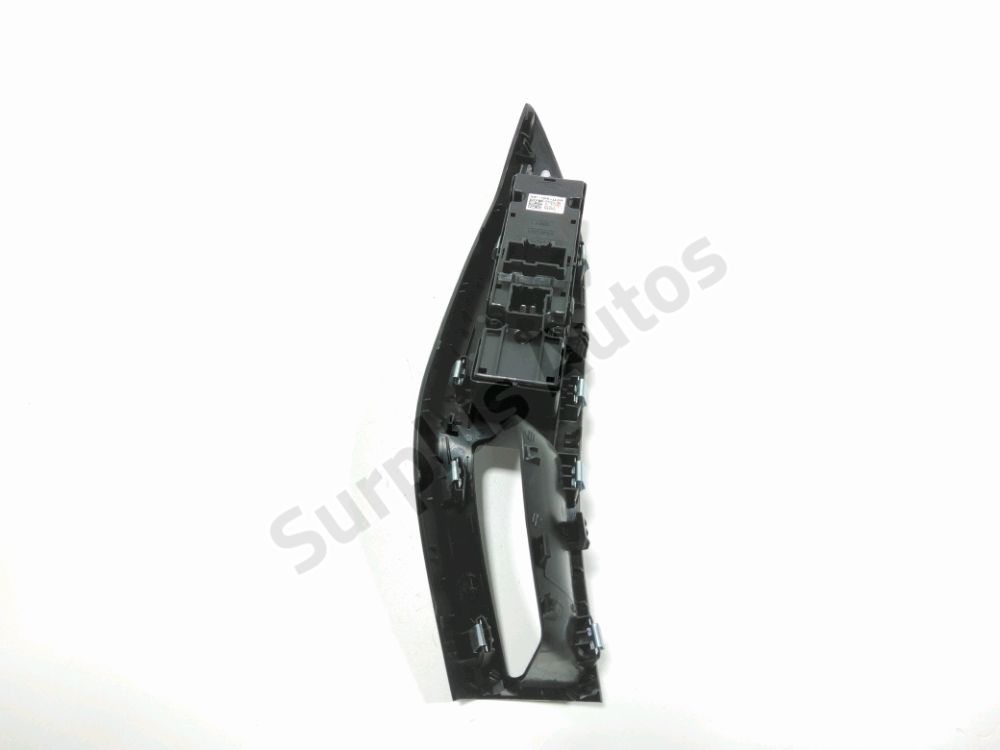 Commande lève-vitre avant gauche