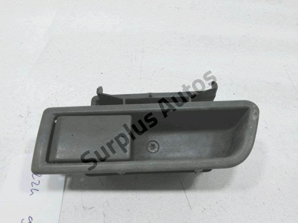 Poignée intérieure porte avant gauche