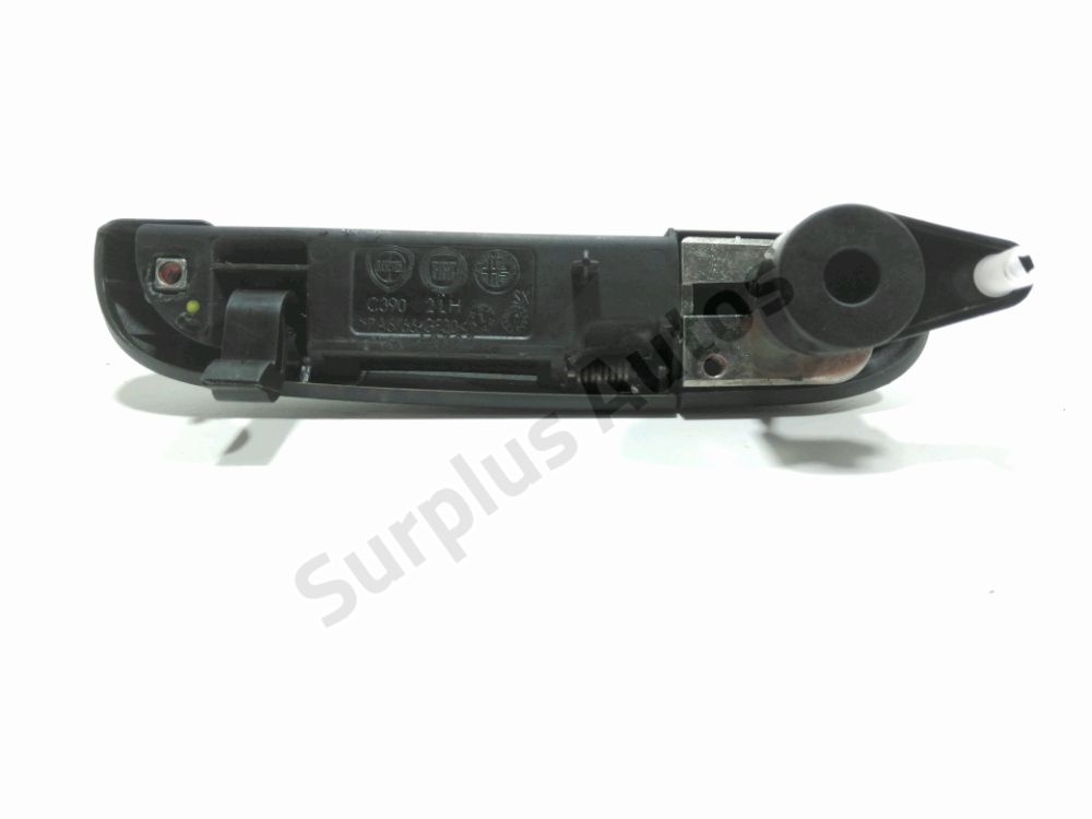 Poignée extérieure avant gauche