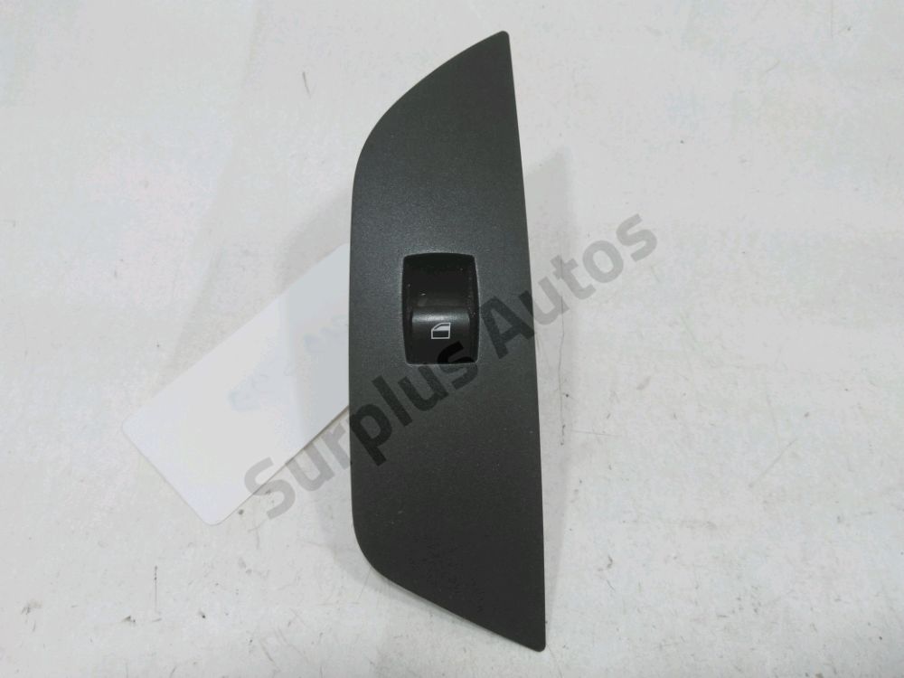 Commande lève-vitre avant droit