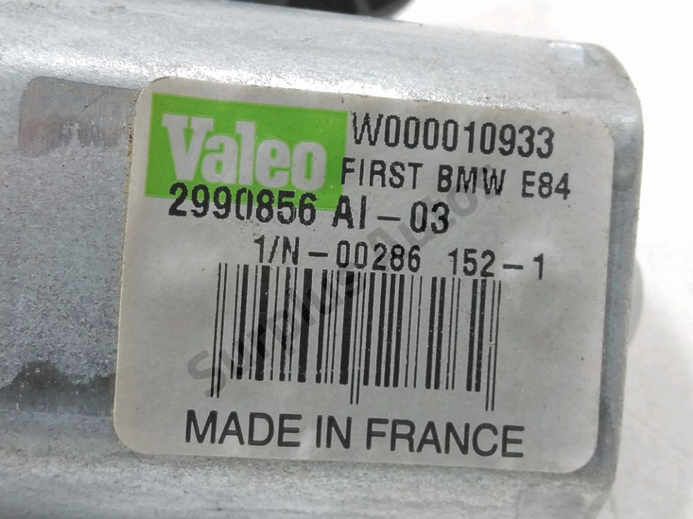 Moteur d'essuie glace arrière