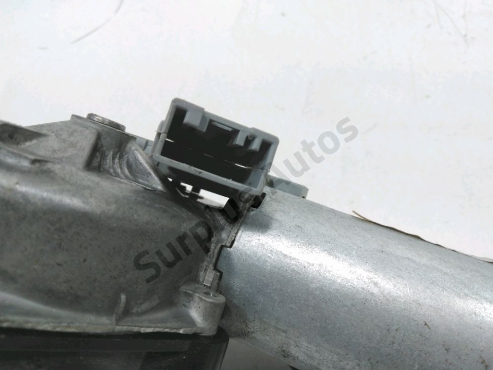 Moteur d'essuie glace arrière