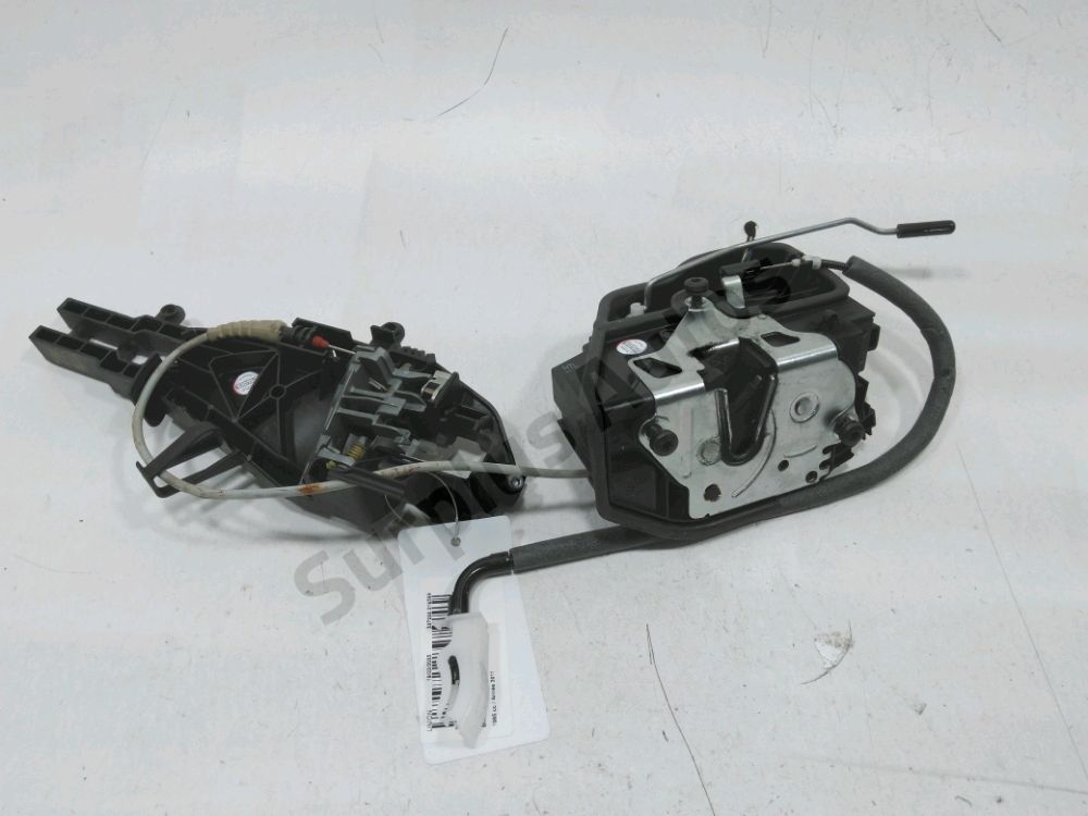 Serrure de porte arrière gauche