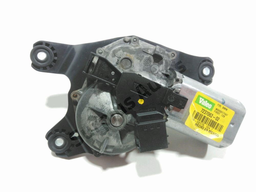 Moteur d'essuie glace arriere