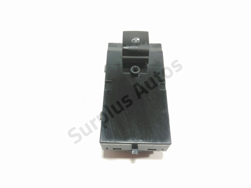 Commande leve-vitre avant droit