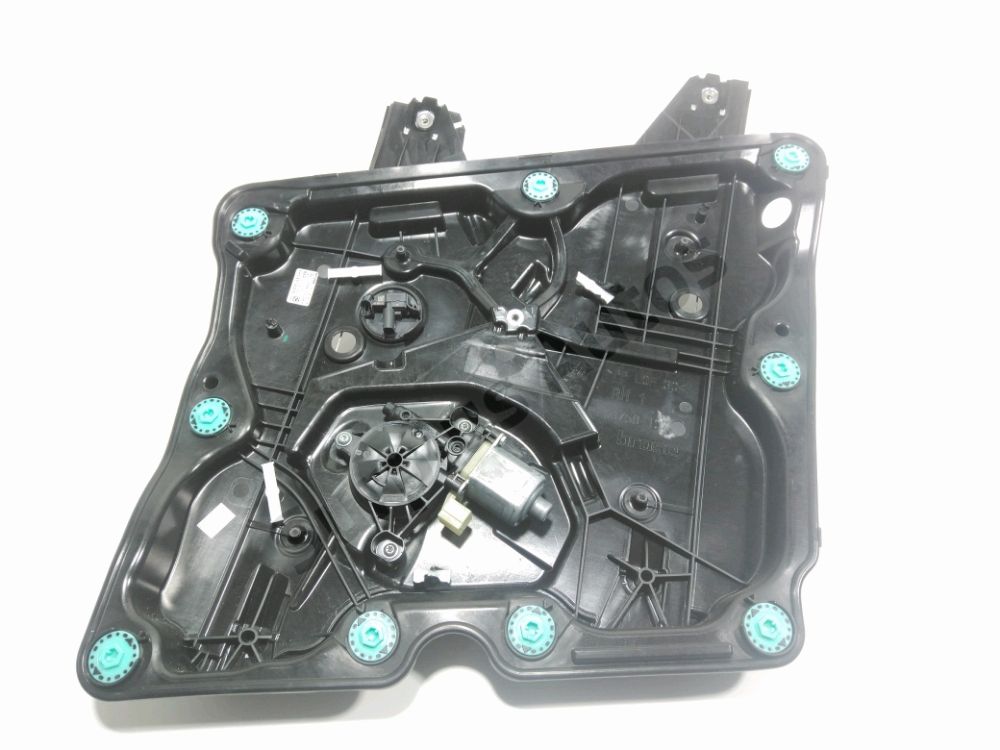 Lève-vitre électrique avant droit