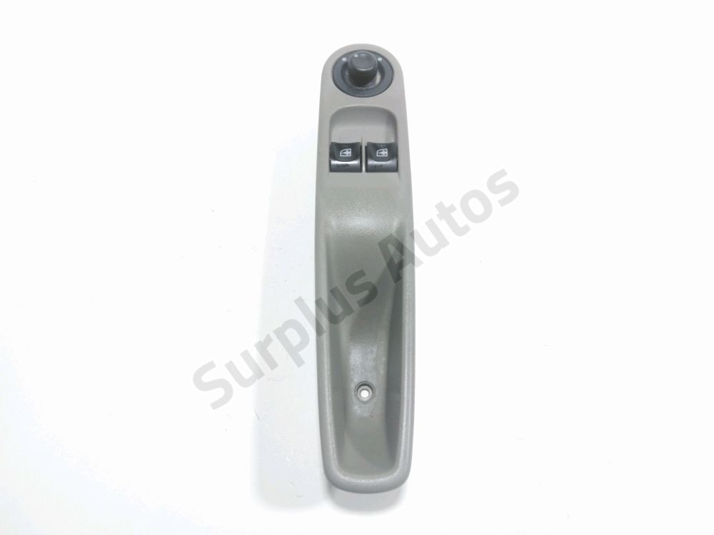 Commande lève-vitre avant gauche