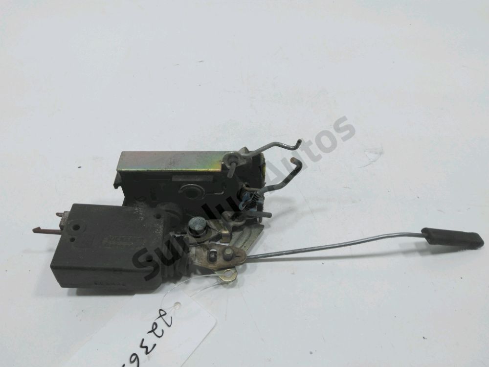 Serrure de porte avant droite