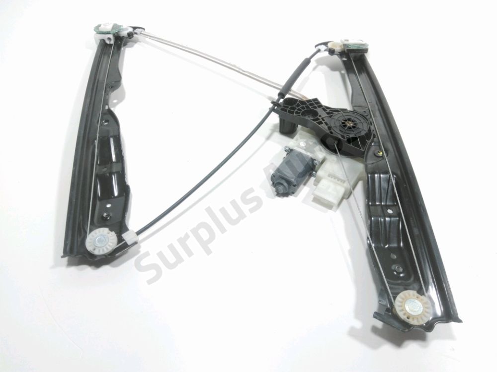 Lève-vitre électrique avant droit