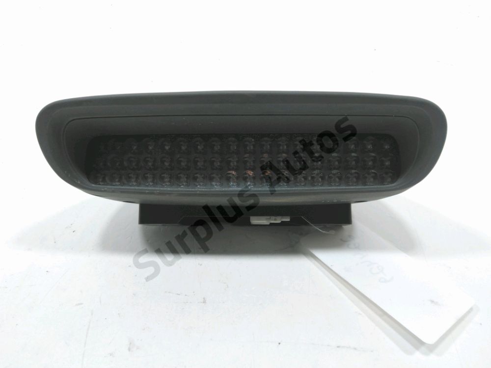 Feu stop supplémentaire