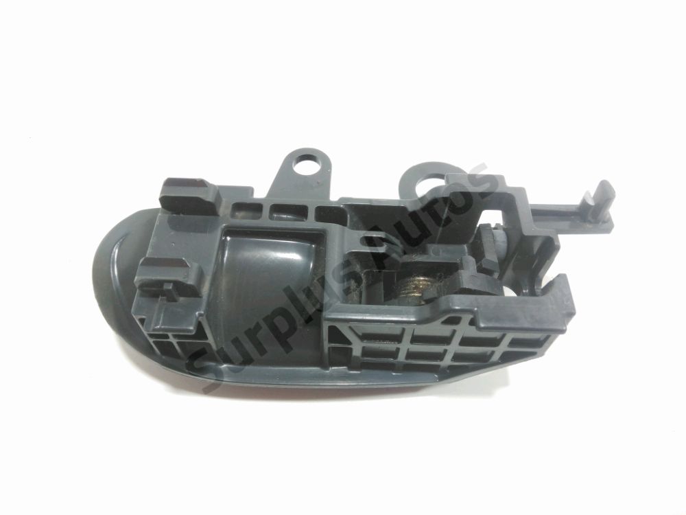 Poignée intérieure porte avant gauche