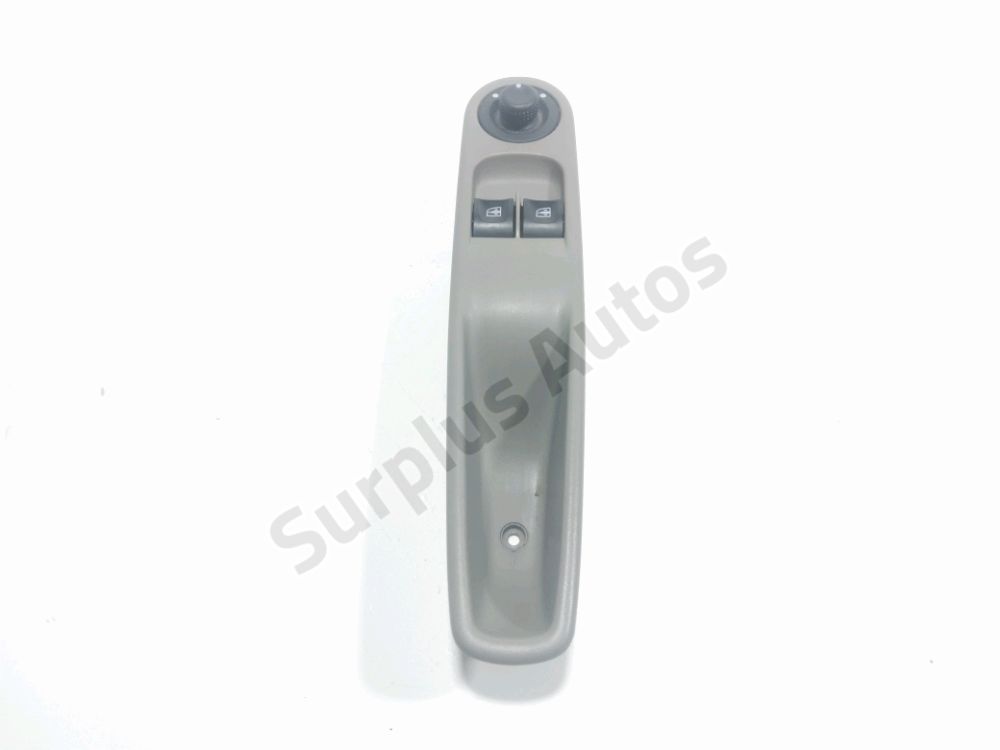 Commande lève-vitre avant gauche