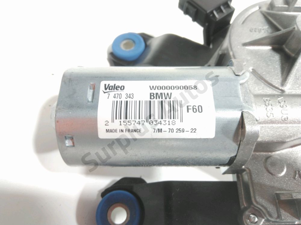 Moteur d'essuie glace arrière