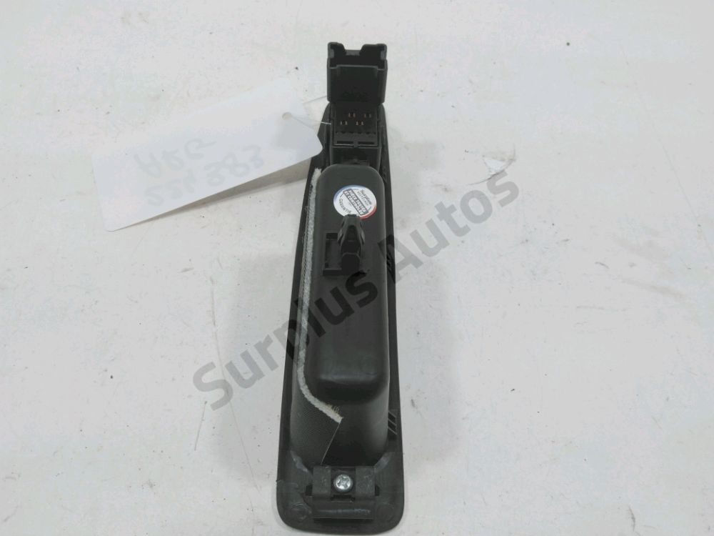 Commande lève-vitre arrière gauche