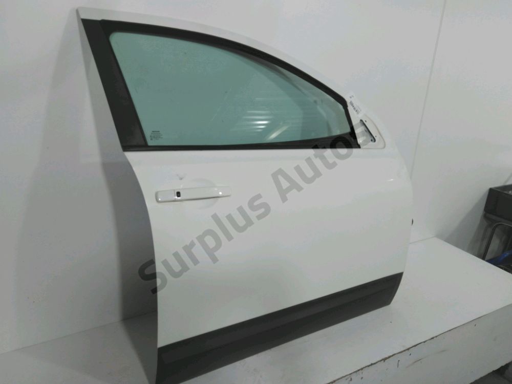 Porte avant droite