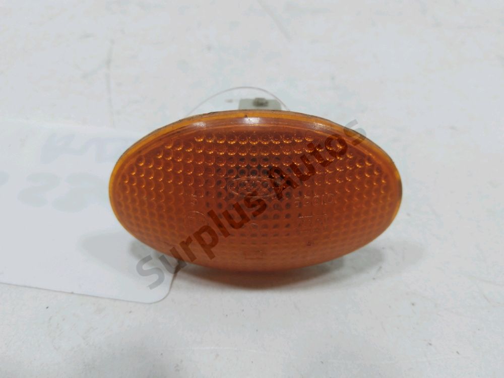 Répétiteur d'aile droit