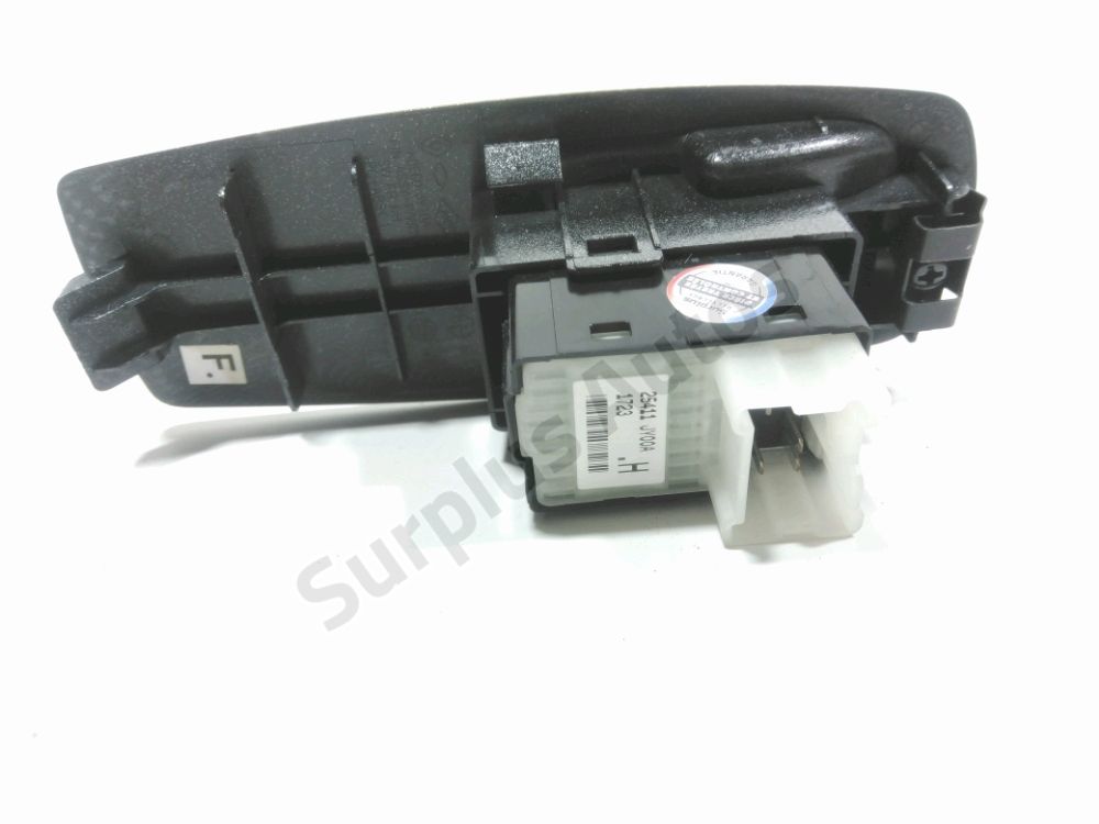 Commande lève-vitre avant droit